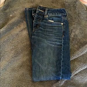 american eagle five buckle skinny jeans